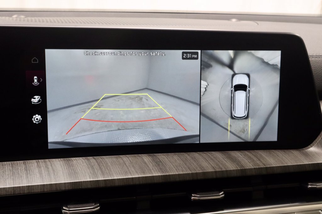 Used 2023 Kia Telluride SX FWD image 2