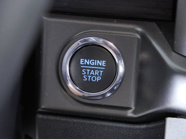 Certified 2024 Ford F150 XLT w/ Equipment Group 302A MID AWD/4WD image 31