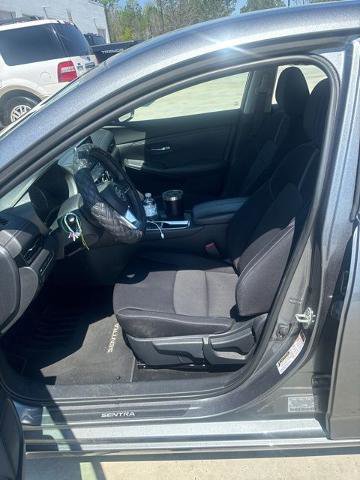 Used 2020 Nissan Sentra SV image 14