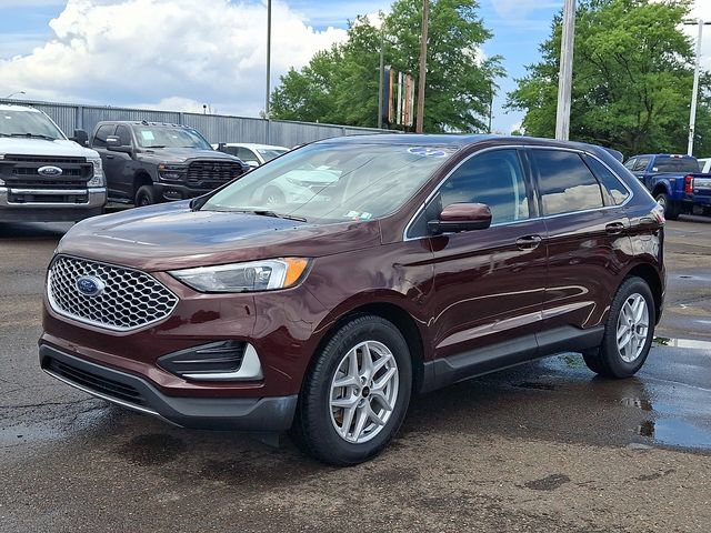 Certified 2024 Ford Edge SEL AWD/4WD image 3