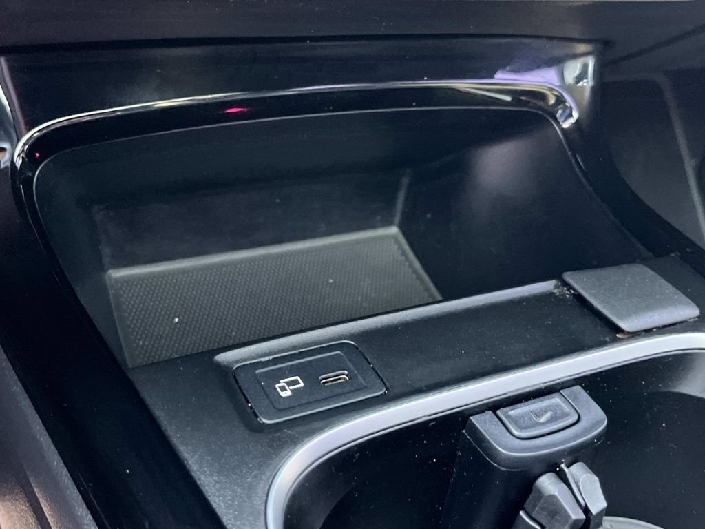 Used 2023 Mercedes-Benz CLA 250 image 38