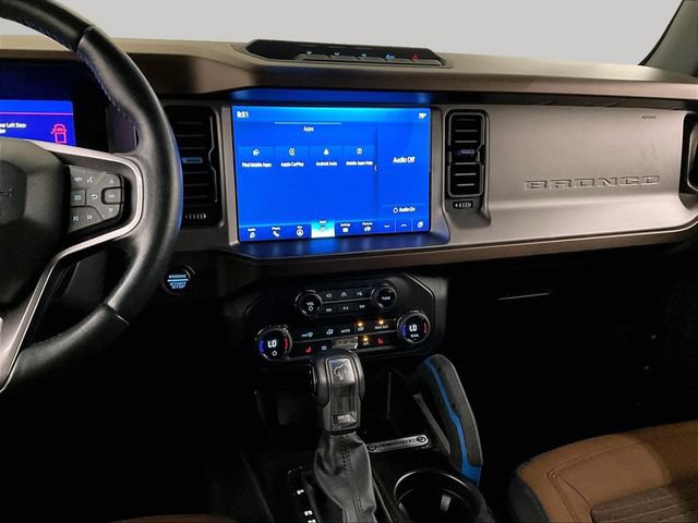 Certified 2021 Ford Bronco Outer Banks w/ Sasquatch Package AWD/4WD image 6