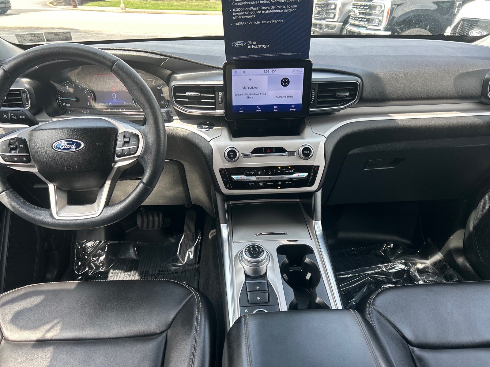 Certified 2023 Ford Explorer XLT w/ Equipment Group 202A AWD/4WD image 6