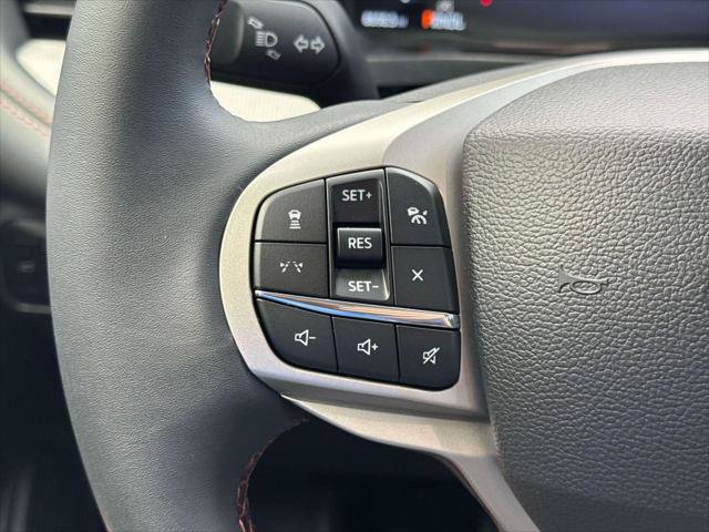 Certified 2025 Ford Explorer Active AWD/4WD image 23