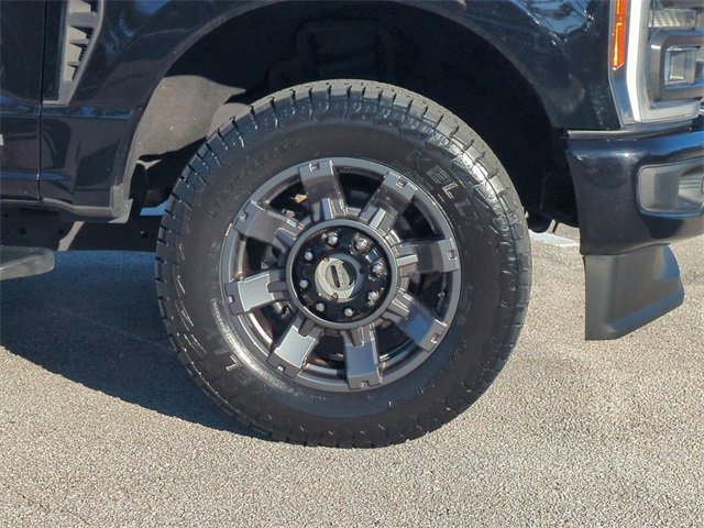 Certified 2023 Ford F250 Lariat w/ Sport Appearance Package image 11