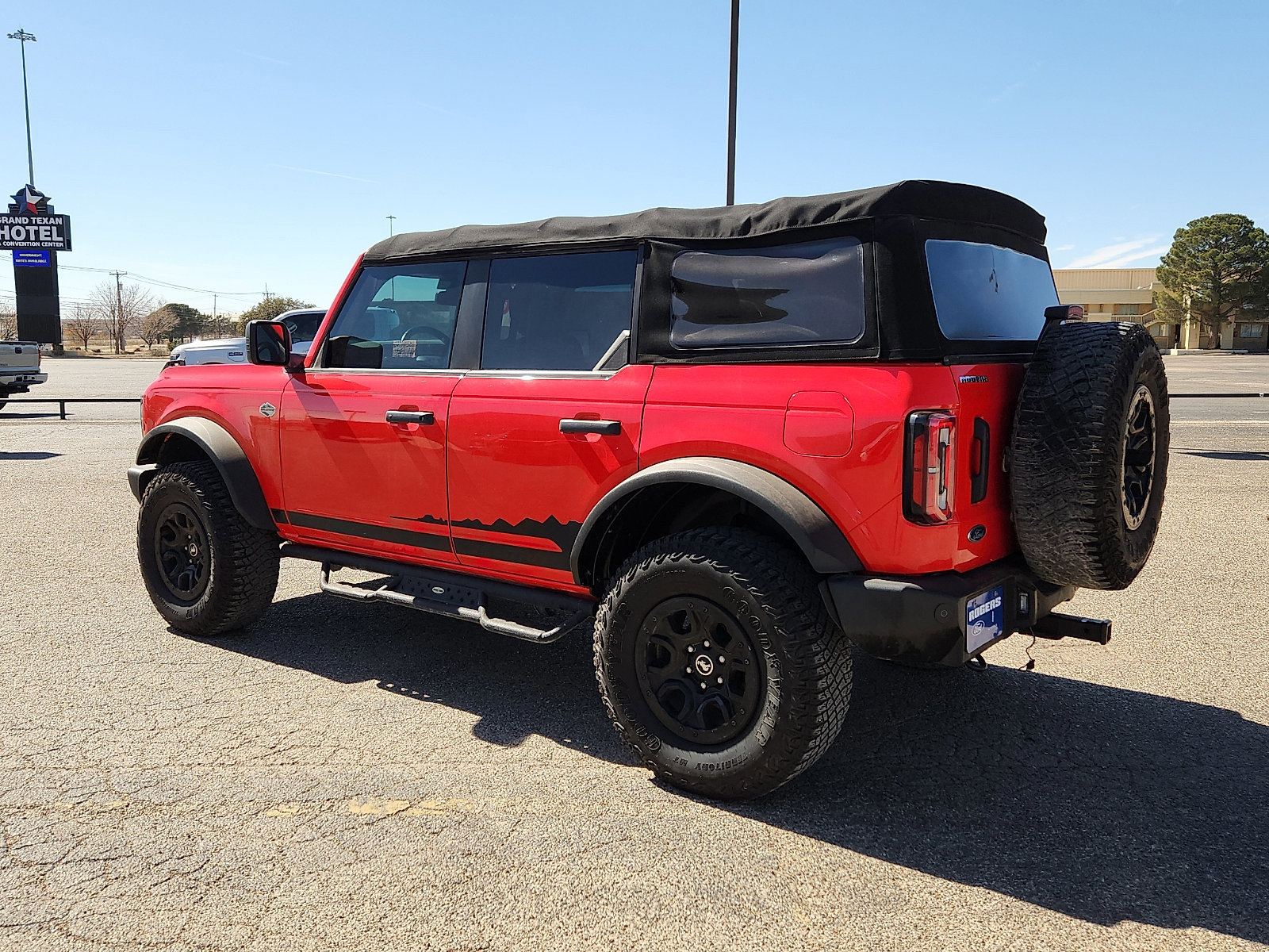 Certified 2022 Ford Bronco Wildtrak image 2