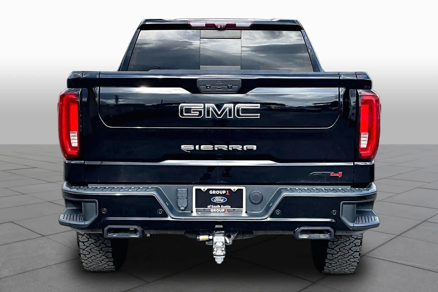 Used 2021 GMC Sierra 1500 AT4 w/ AT4 Premium Package AWD/4WD image 5