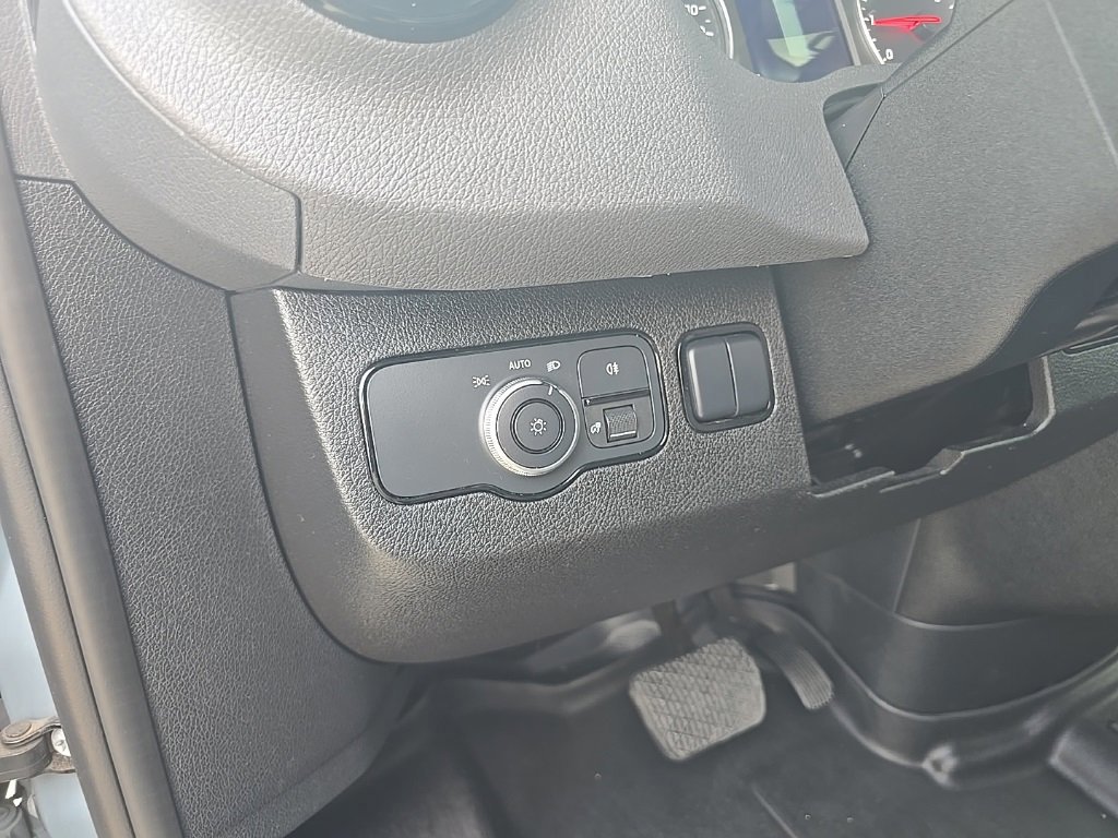 Used 2023 Mercedes-Benz Sprinter 1500 image 22