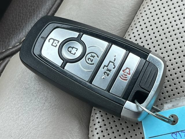 Certified 2019 Ford F350 Limited AWD/4WD image 17