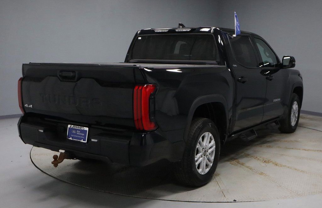 Used 2023 Toyota Tundra SR5 w/ SR5 Premium Package image 5