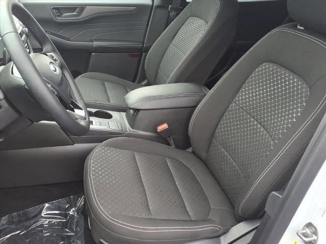 Certified 2025 Ford Escape Active w/ Cold Weather Package image 18