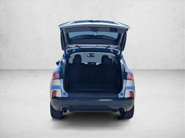 Certified 2022 Ford Escape SE w/ SE Sport Appearance Package image 9