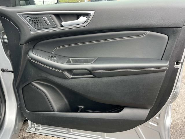 Certified 2024 Ford Edge Titanium image 24