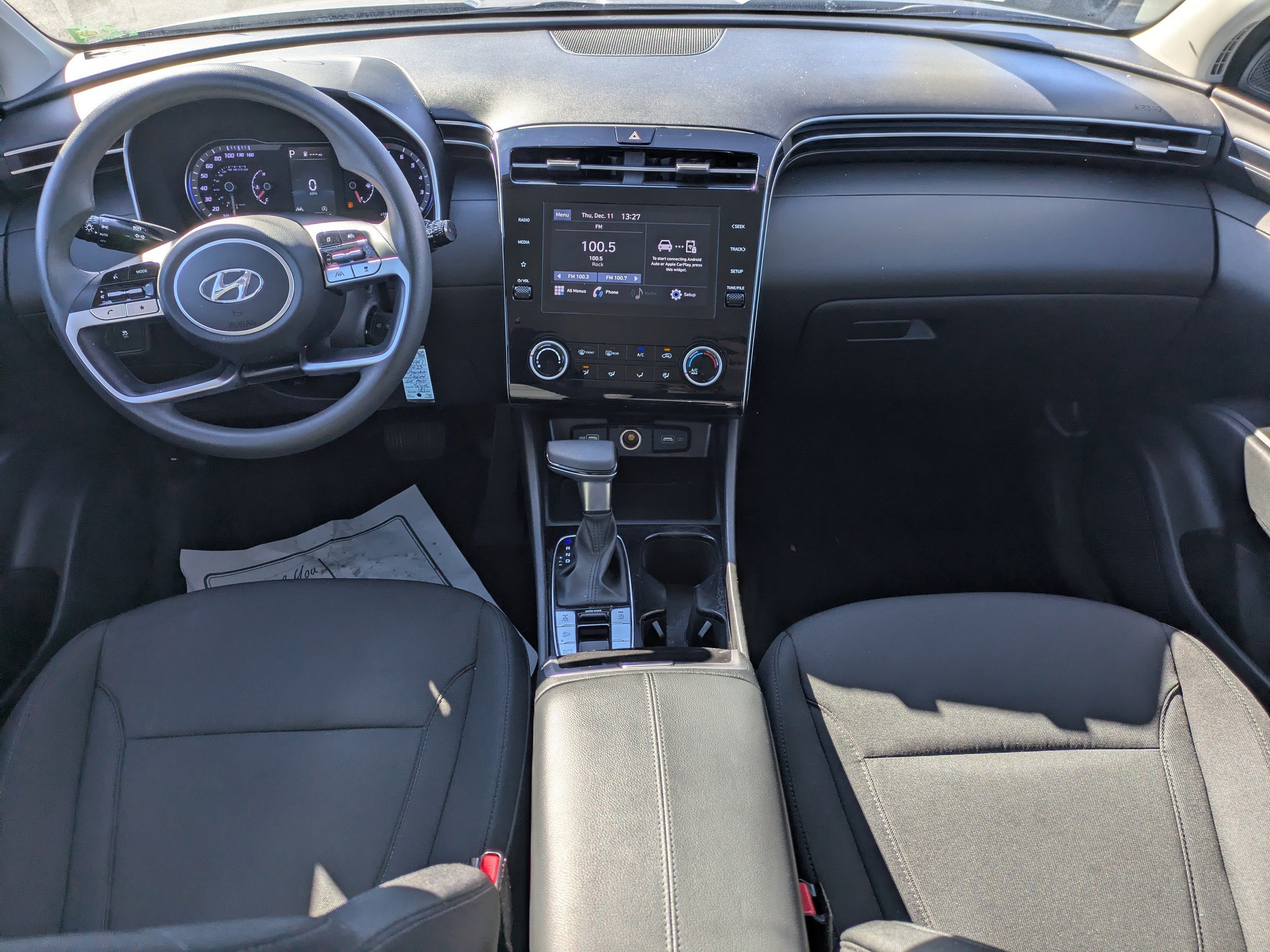 Used 2023 Hyundai Tucson SE image 14