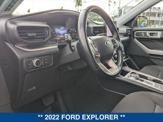 Certified 2022 Ford Explorer XLT image 12