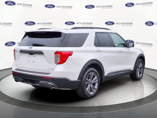 Certified 2023 Ford Explorer XLT w/ Equipment Group 202A AWD/4WD image 5