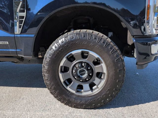 Certified 2024 Ford F250 Platinum w/ Tremor Off-Road Package image 11