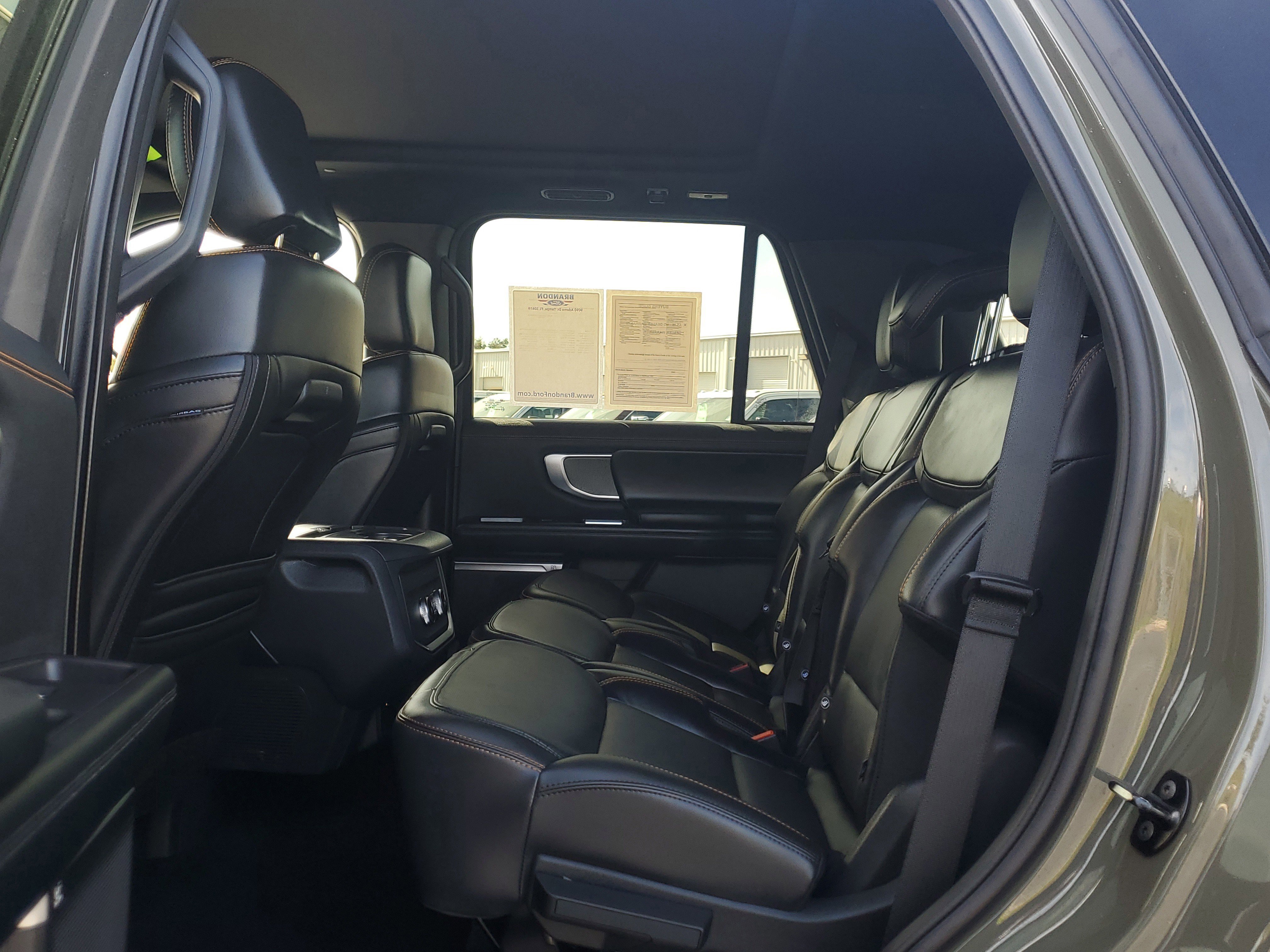 Certified 2025 Ford Expedition Tremor image 12