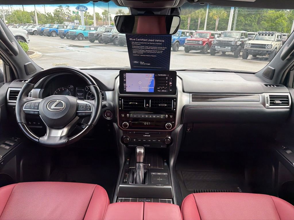 Used 2023 Lexus GX 460 Premium w/ Accessory Package AWD/4WD image 17