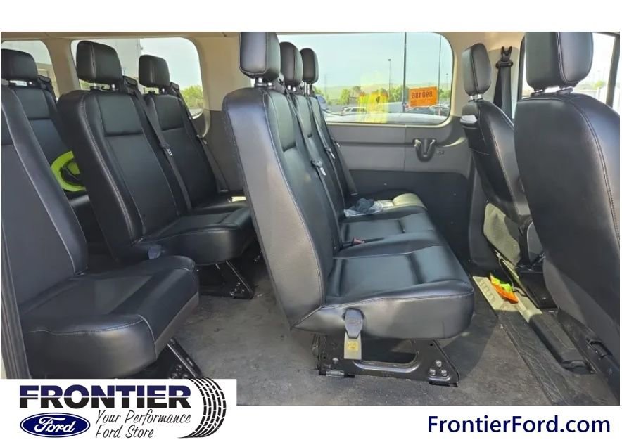 Certified 2022 Ford Transit 350 XL RWD image 5