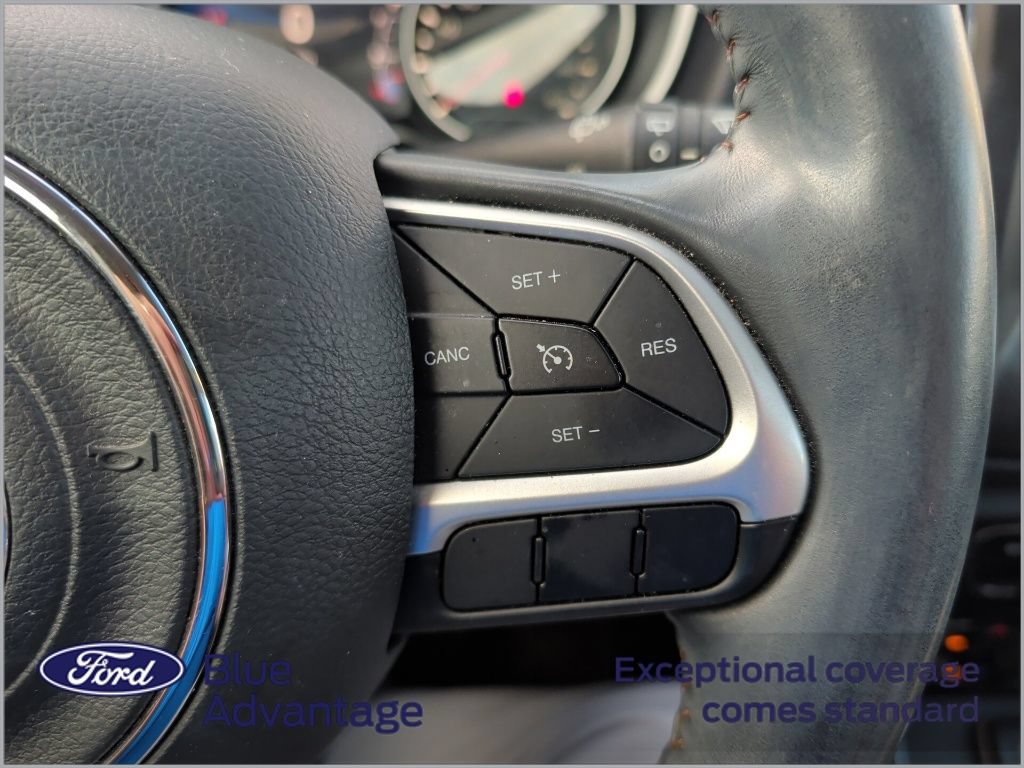 Used 2017 Jeep Compass Latitude w/ Popular Equipment Group FWD image 11