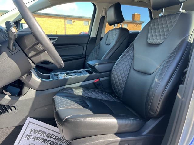 Certified 2024 Ford Edge Titanium image 22