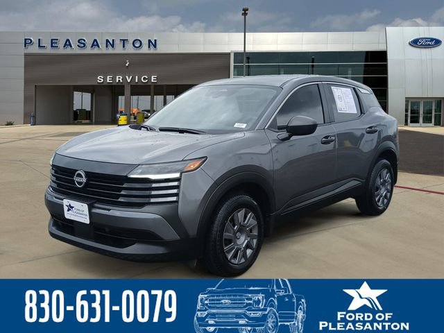 Used 2025 Nissan Kicks S