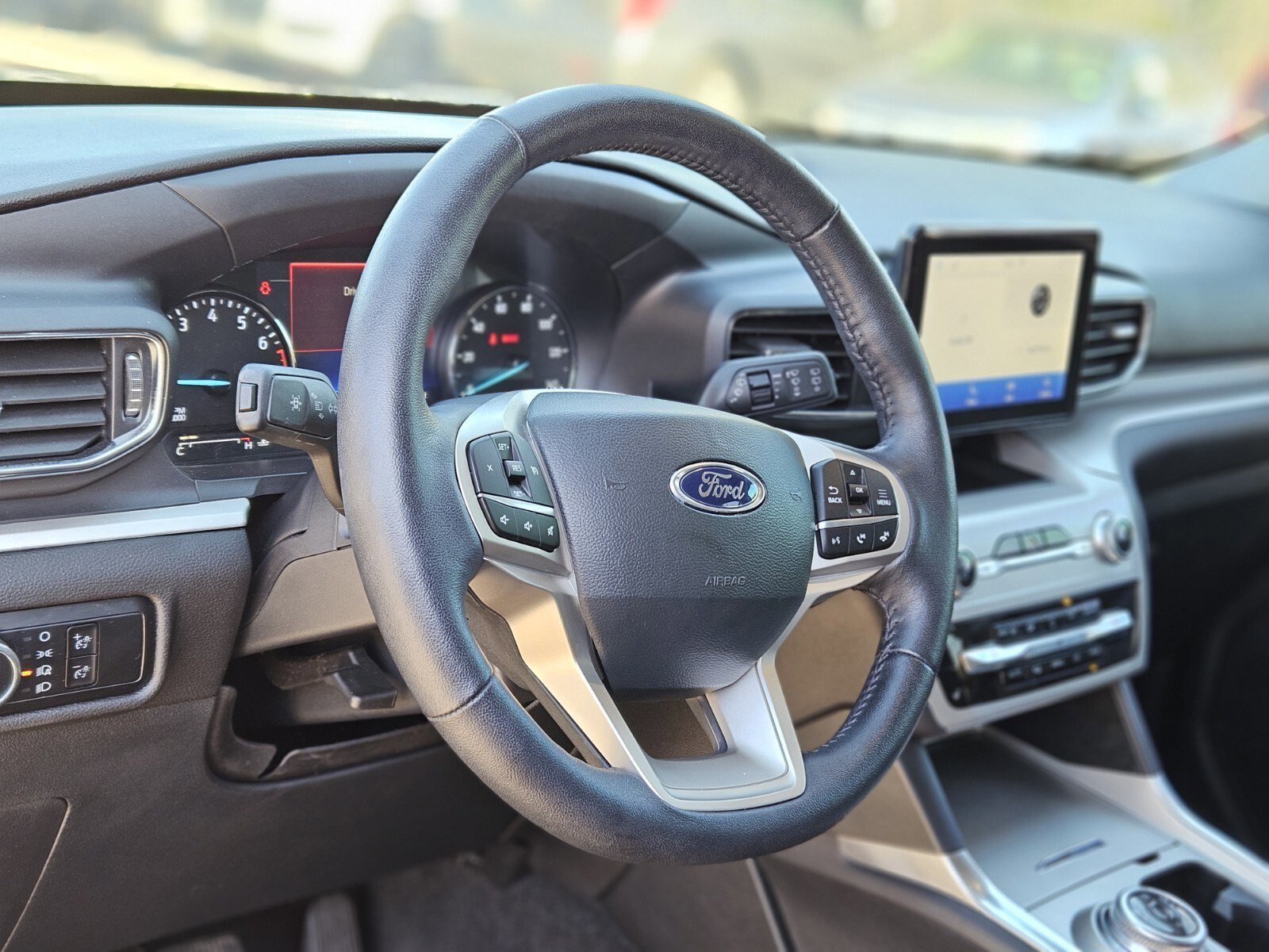 Certified 2023 Ford Explorer XLT w/ Equipment Group 202A image 20