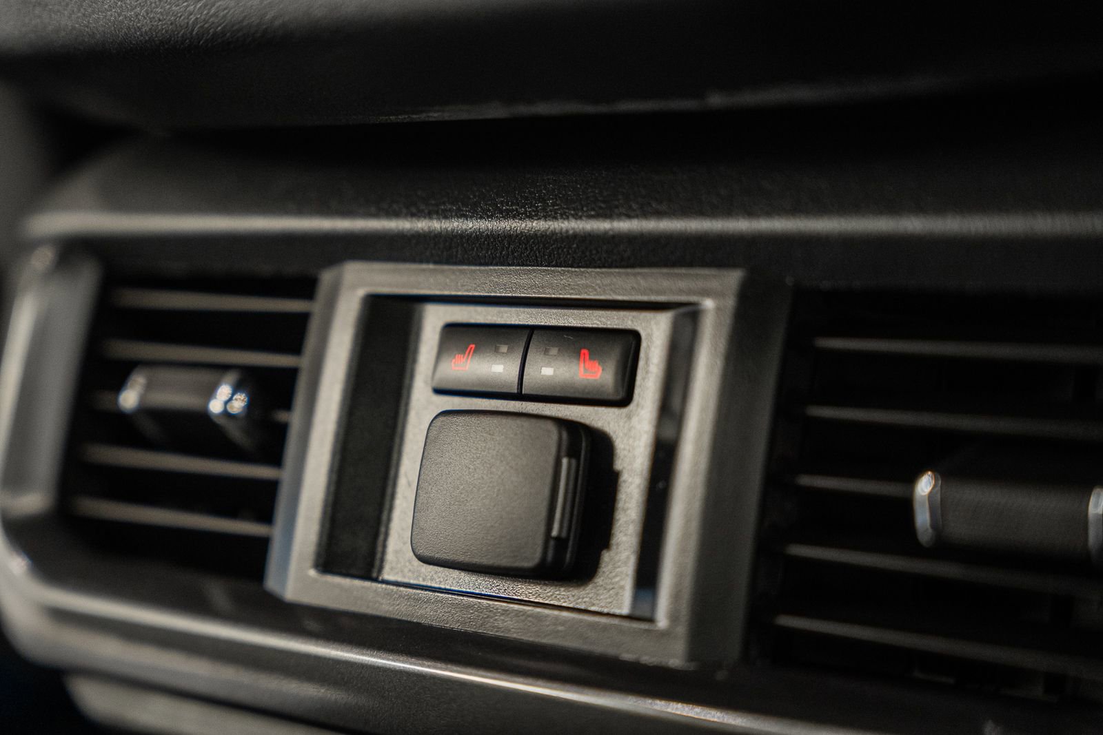 Certified 2023 Ford F150 Tremor w/ Equipment Group 402A High image 39