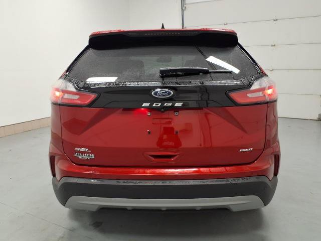 Certified 2022 Ford Edge SEL w/ Convenience Package AWD/4WD image 4