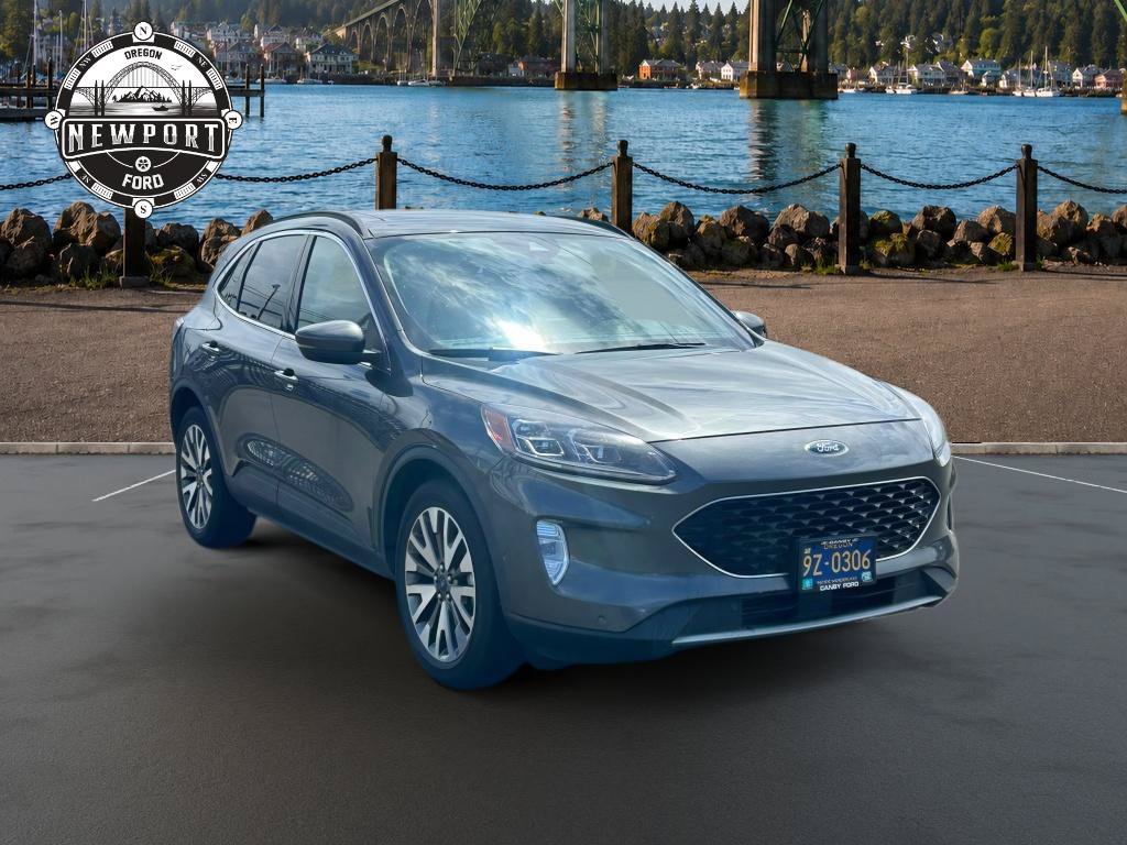 Certified 2020 Ford Escape Titanium AWD/4WD image 1
