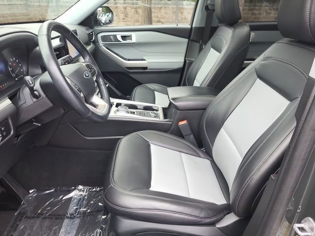 Certified 2023 Ford Explorer XLT w/ Equipment Group 202A image 14