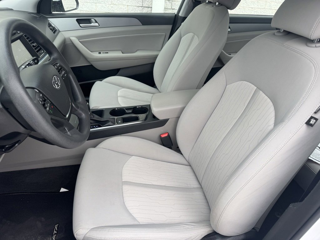 Used 2017 Hyundai Sonata SE image 15