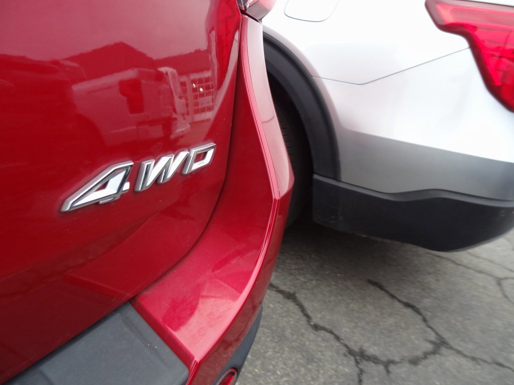 Certified 2022 Ford Explorer XLT w/ Equipment Group 202A image 6