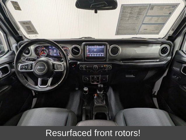 Used 2019 Jeep Wrangler Unlimited Sahara AWD/4WD image 3