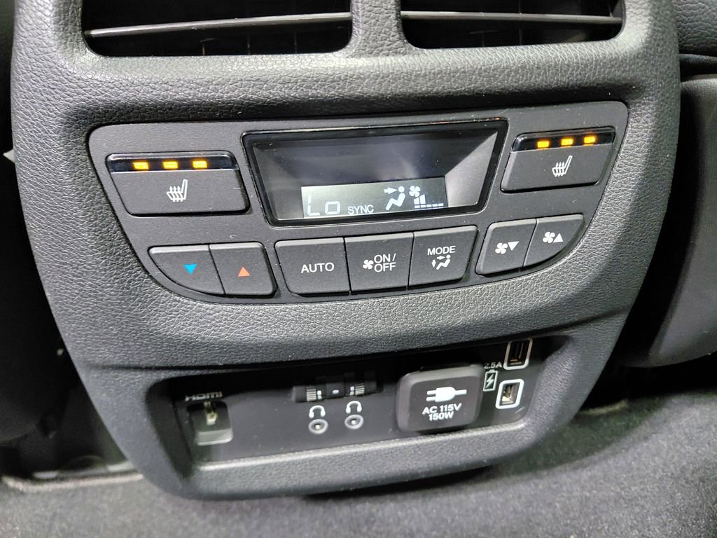 Used 2022 Honda Pilot Black Edition image 14
