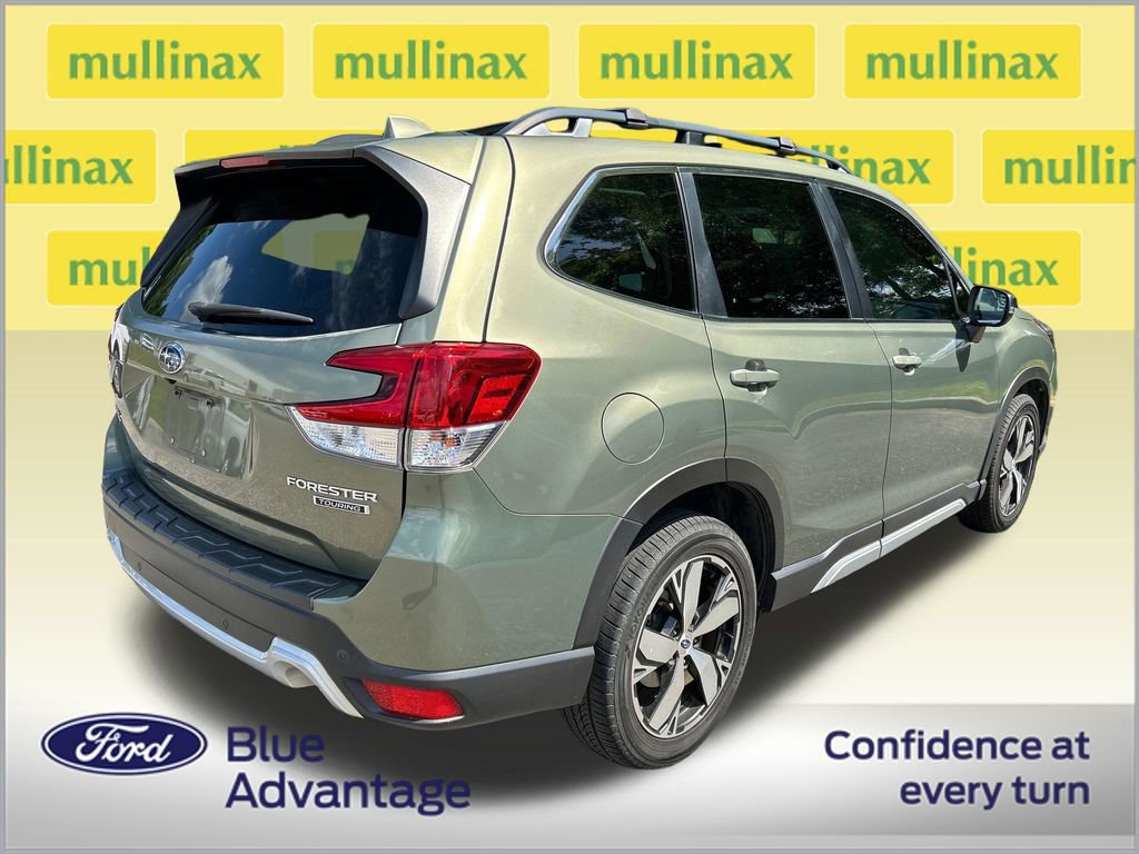 Used 2020 Subaru Forester Touring AWD/4WD image 2