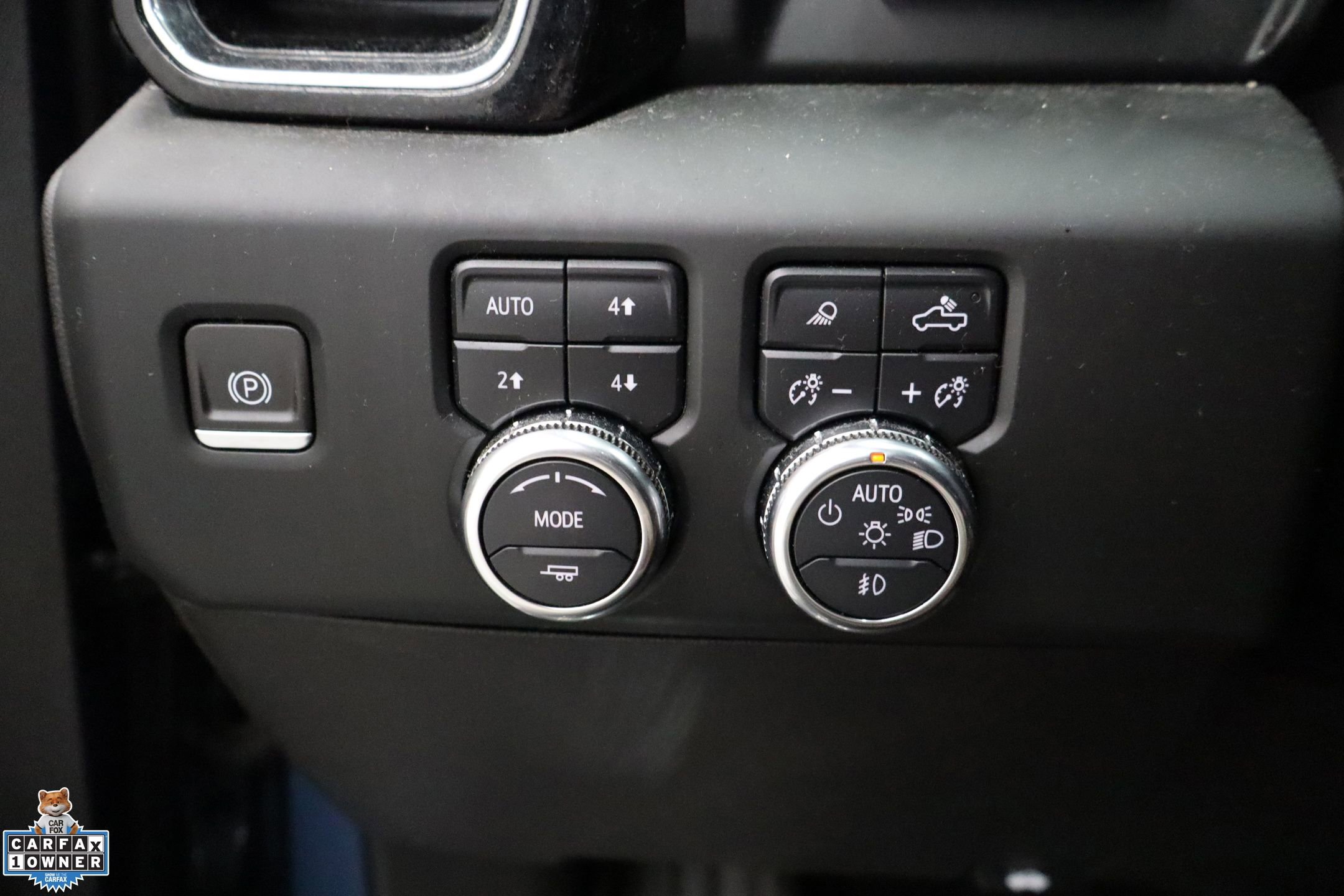 Used 2024 GMC Sierra 1500 Denali Ultimate AWD/4WD image 13
