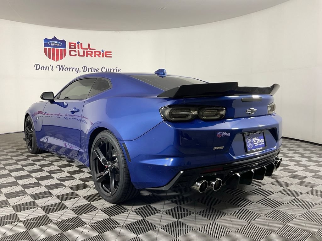 Used 2020 Chevrolet Camaro LT RWD image 5