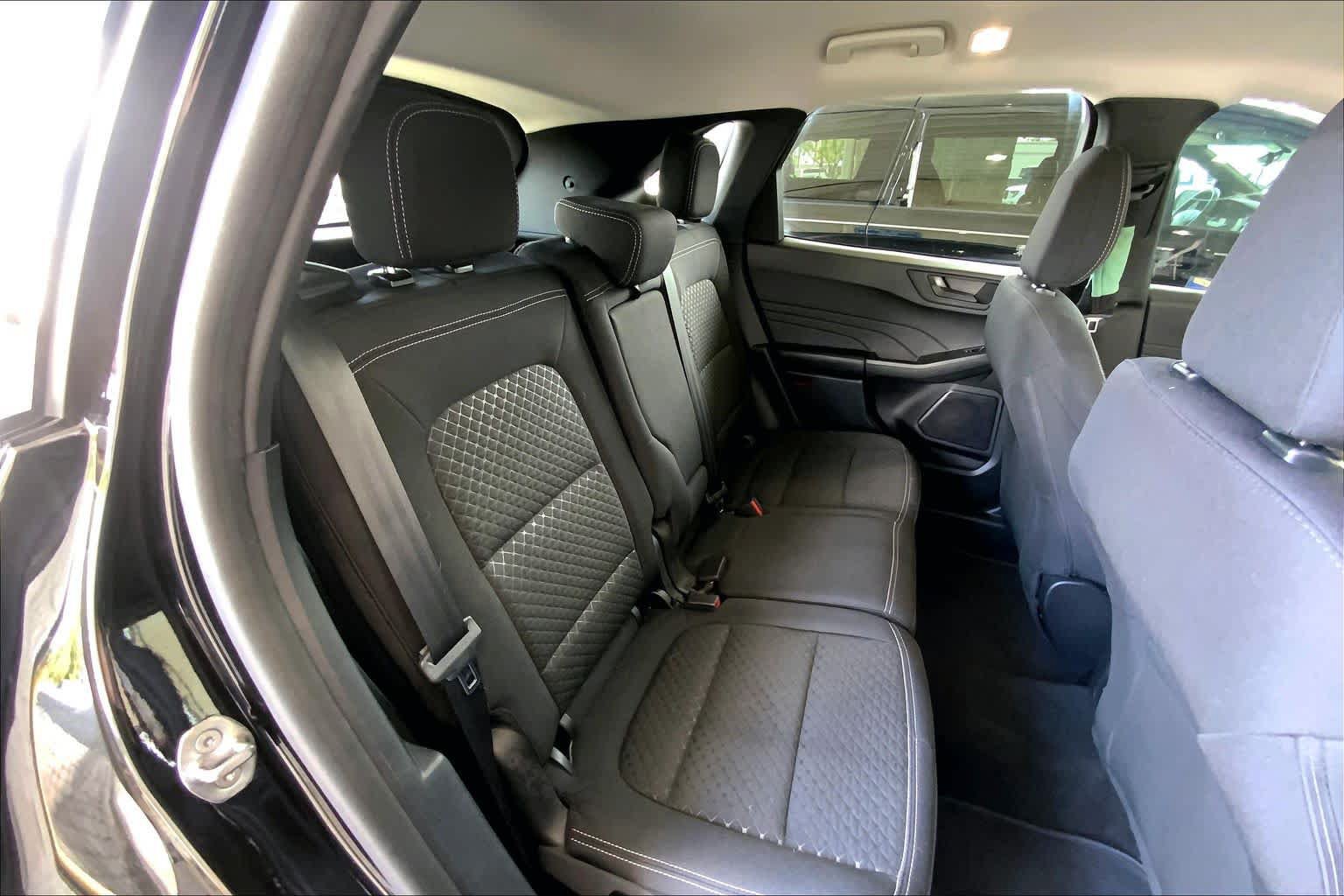 Certified 2023 Ford Escape Active w/ Tech Pack #1 FWD image 19
