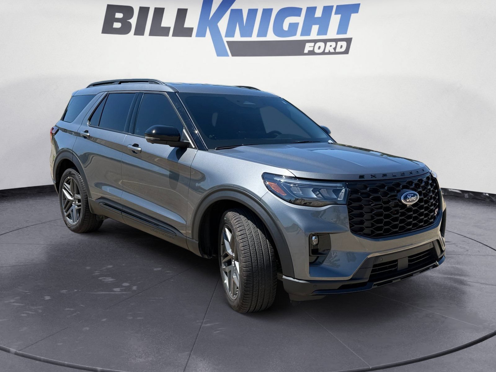 Certified 2026 Ford Explorer ST AWD/4WD image 7