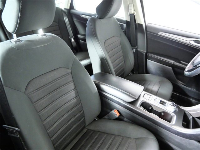 Certified 2020 Ford Fusion SE image 12