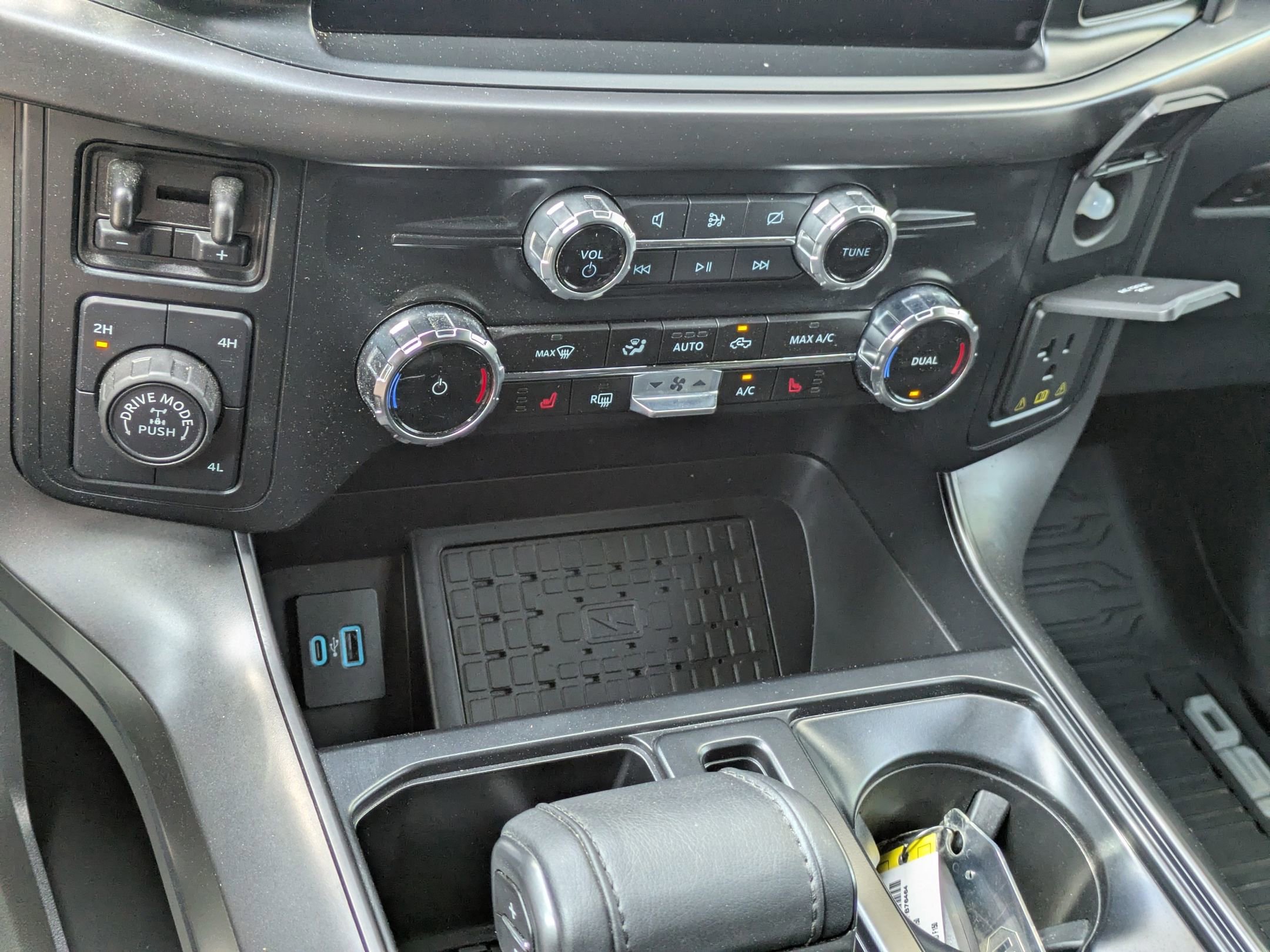 Certified 2024 Ford F150 XLT w/ Equipment Group 302A MID image 21