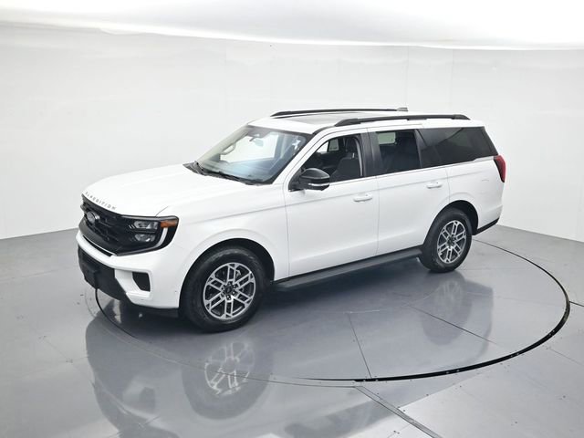Certified 2025 Ford Expedition Active AWD/4WD image 47