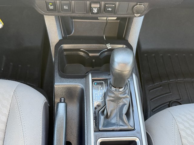 Used 2022 Toyota Tacoma SR5 w/ Technology Package AWD/4WD image 28