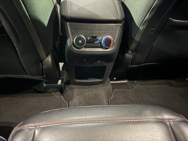 Certified 2025 Ford Explorer ST-Line w/ ST-Line Street Pack image 25
