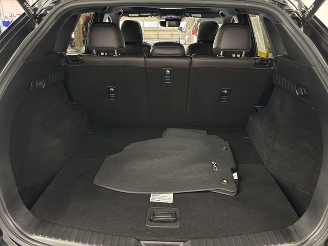 Used 2023 MAZDA CX-5 Signature image 15