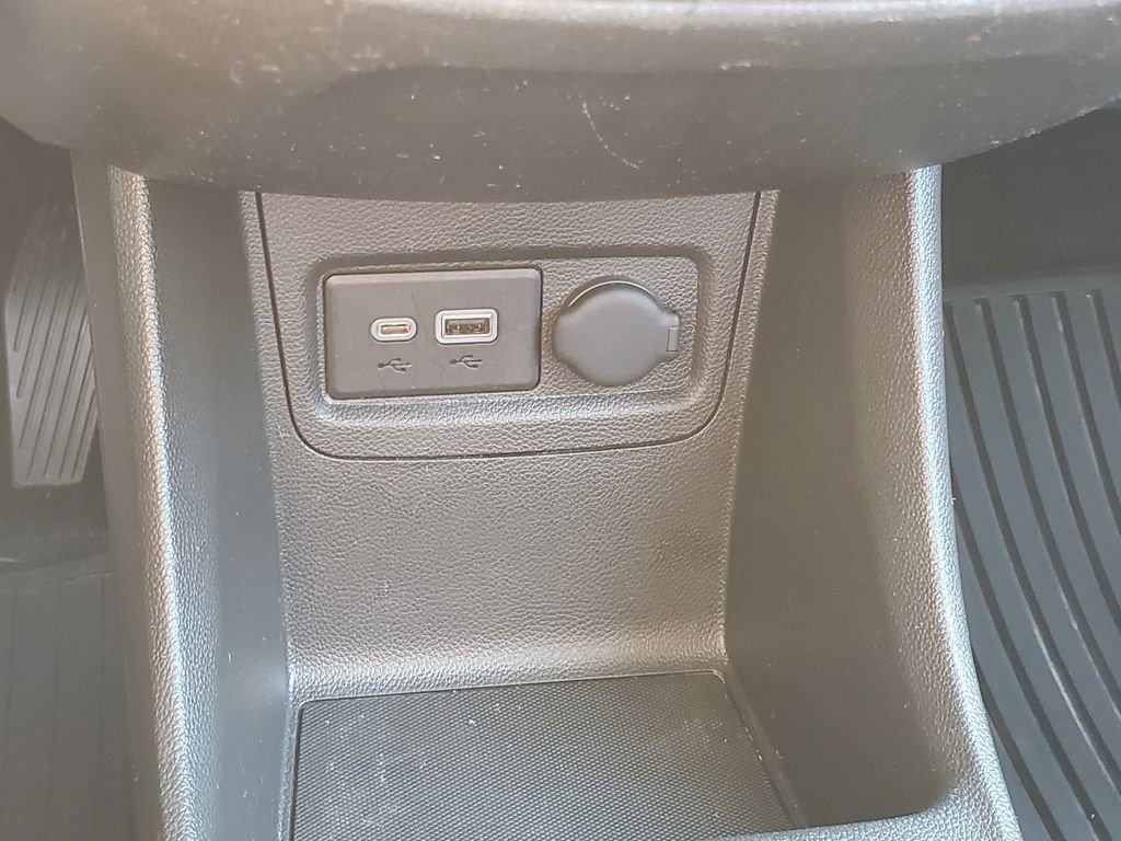 Used 2019 Chevrolet Spark LT image 28