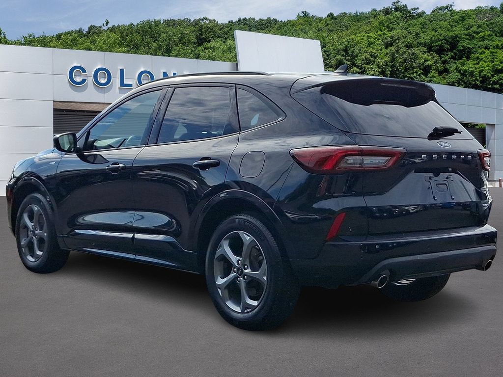 Certified 2023 Ford Escape ST-Line w/ Tech Pack #1 AWD/4WD image 4