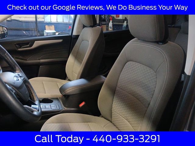 Certified 2022 Ford Escape SE w/ Cold Weather Package image 30